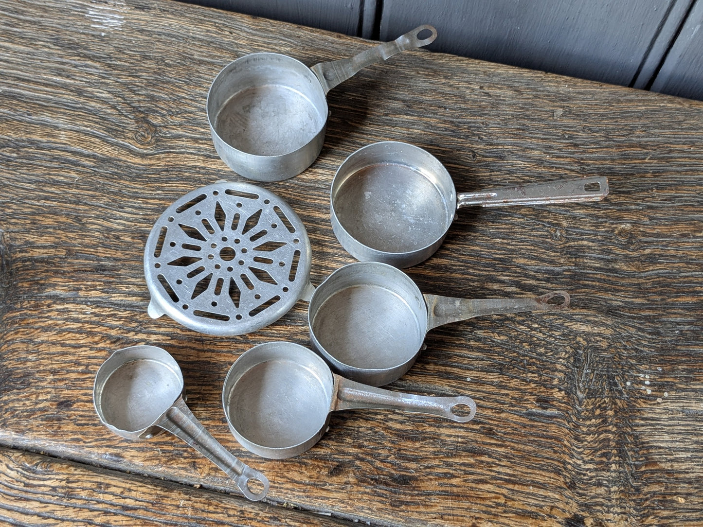 Vintage toy kitchen set, 29 pieces