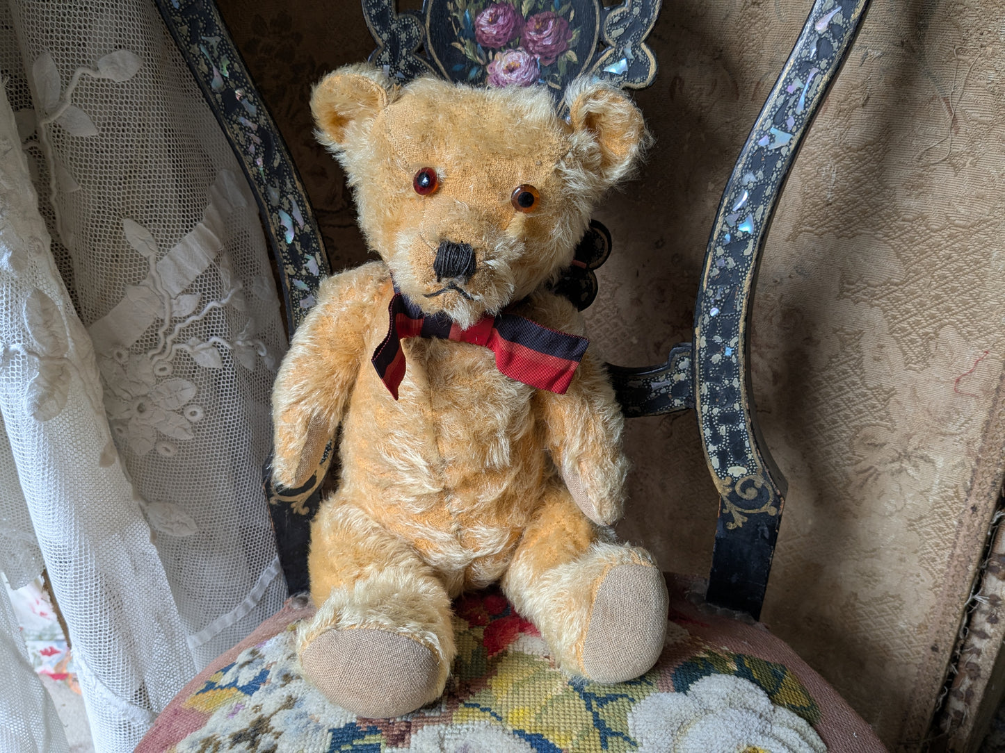 Vintage teddy bear