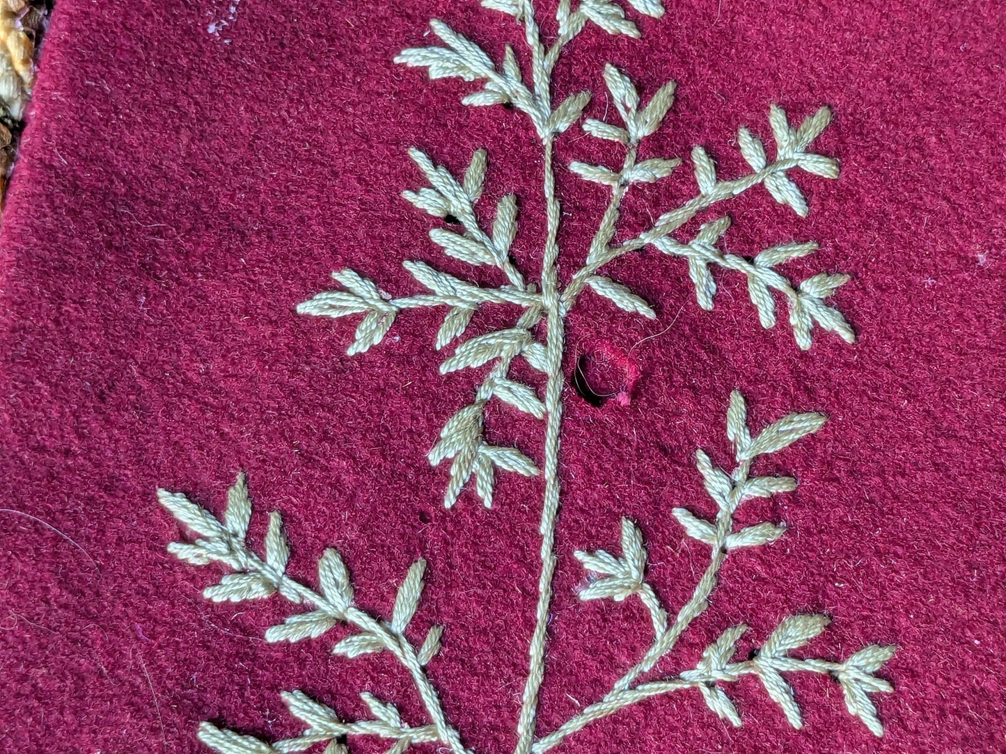 Victorian wool mantelpiece trim, applique flowers