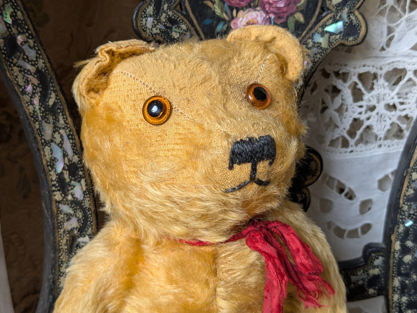 Vintage Merrythought bear