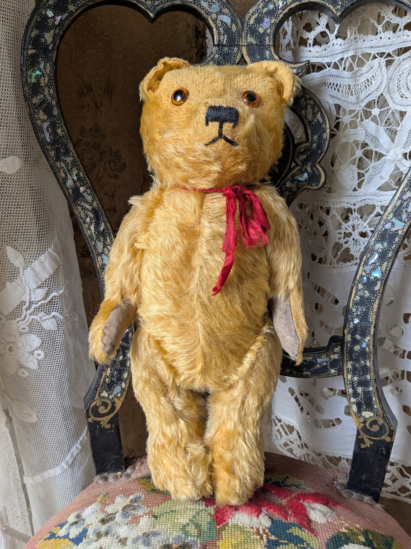 Vintage Merrythought bear