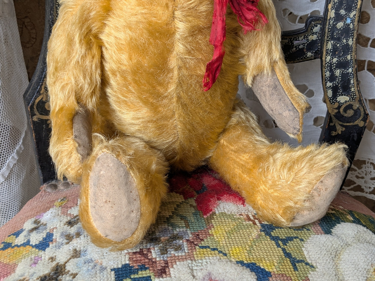 Vintage Merrythought bear