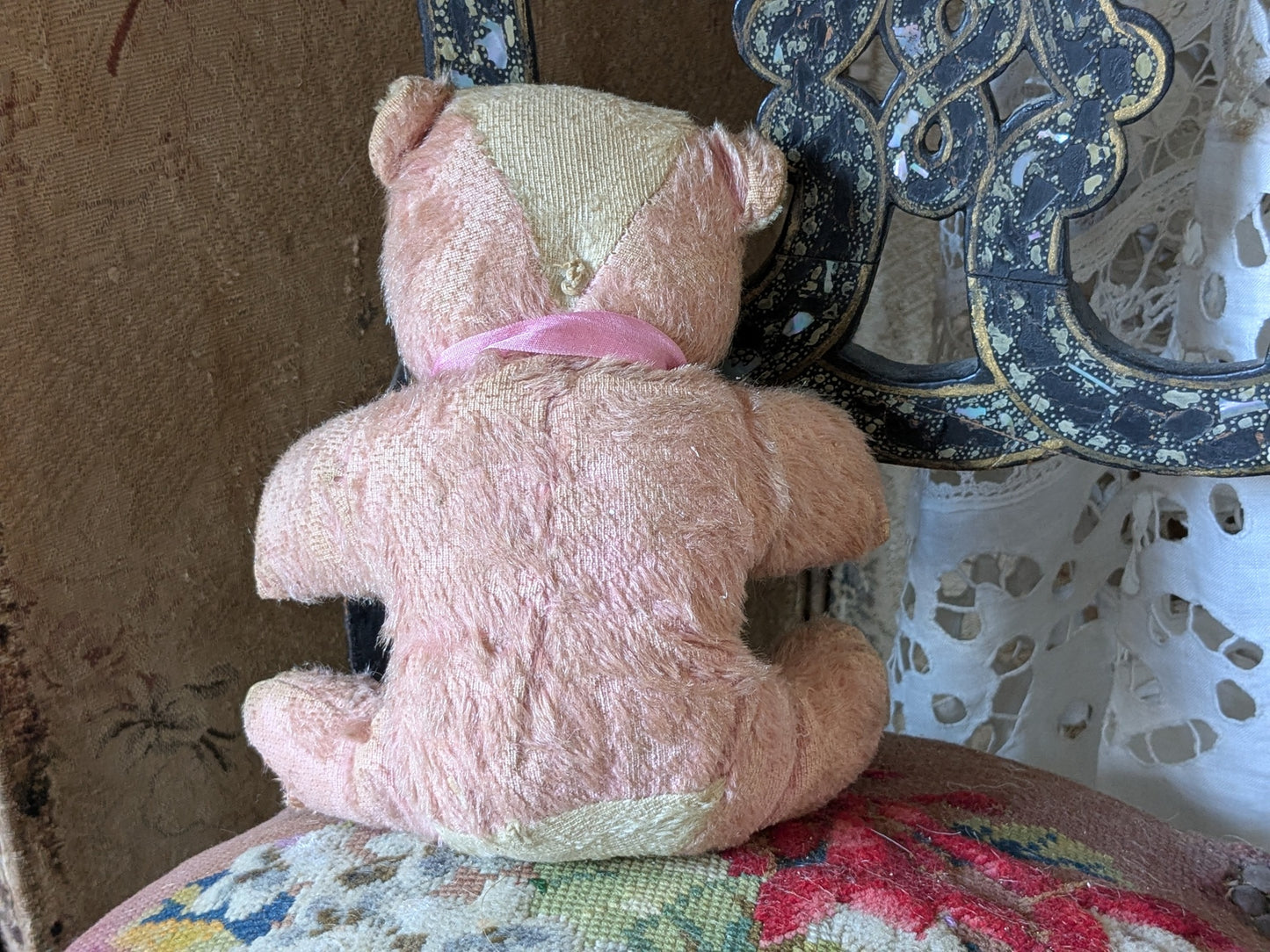 Small pink bear