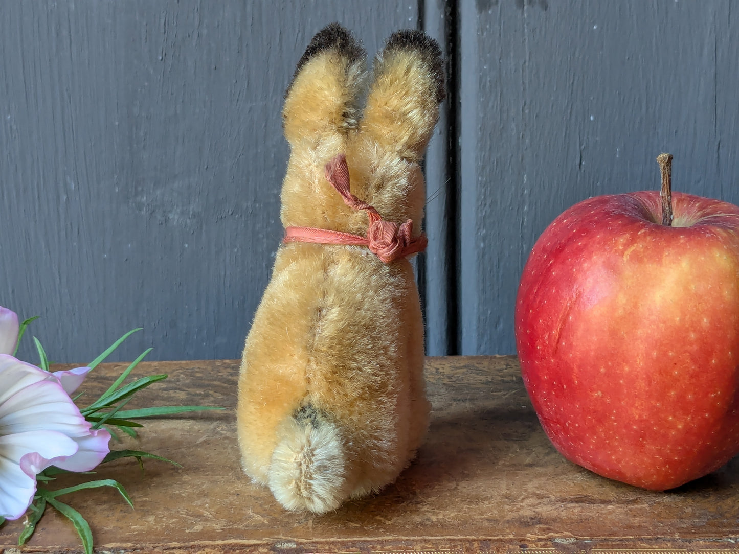 Tiny vintage Steiff rabbit